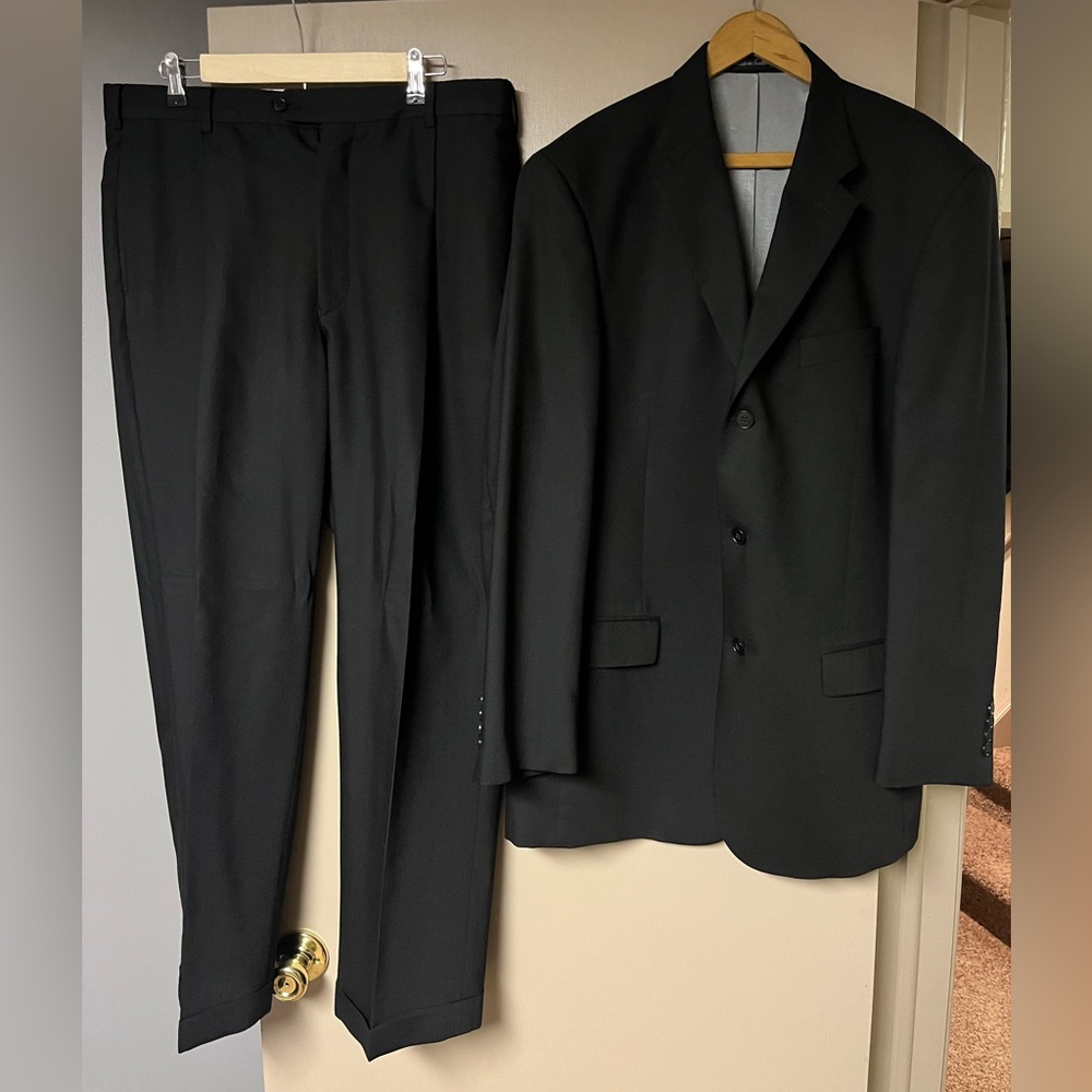 Black Axcess Suit